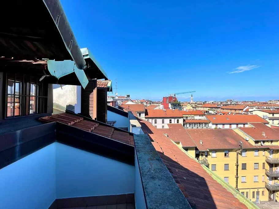Luminoso Bilocale Con Terrazzo Apartment Milan 0*,  Italy